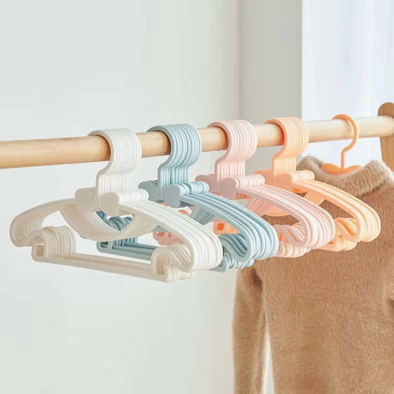 10 قطع من شماعات ملابس الأطفال - مراجعة Baby Clothing Hanging Rack وسعره